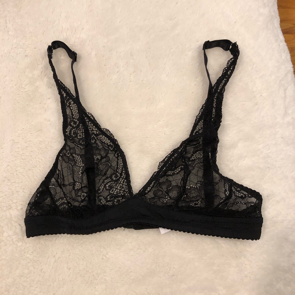Brandy Melville lace unlined bralette